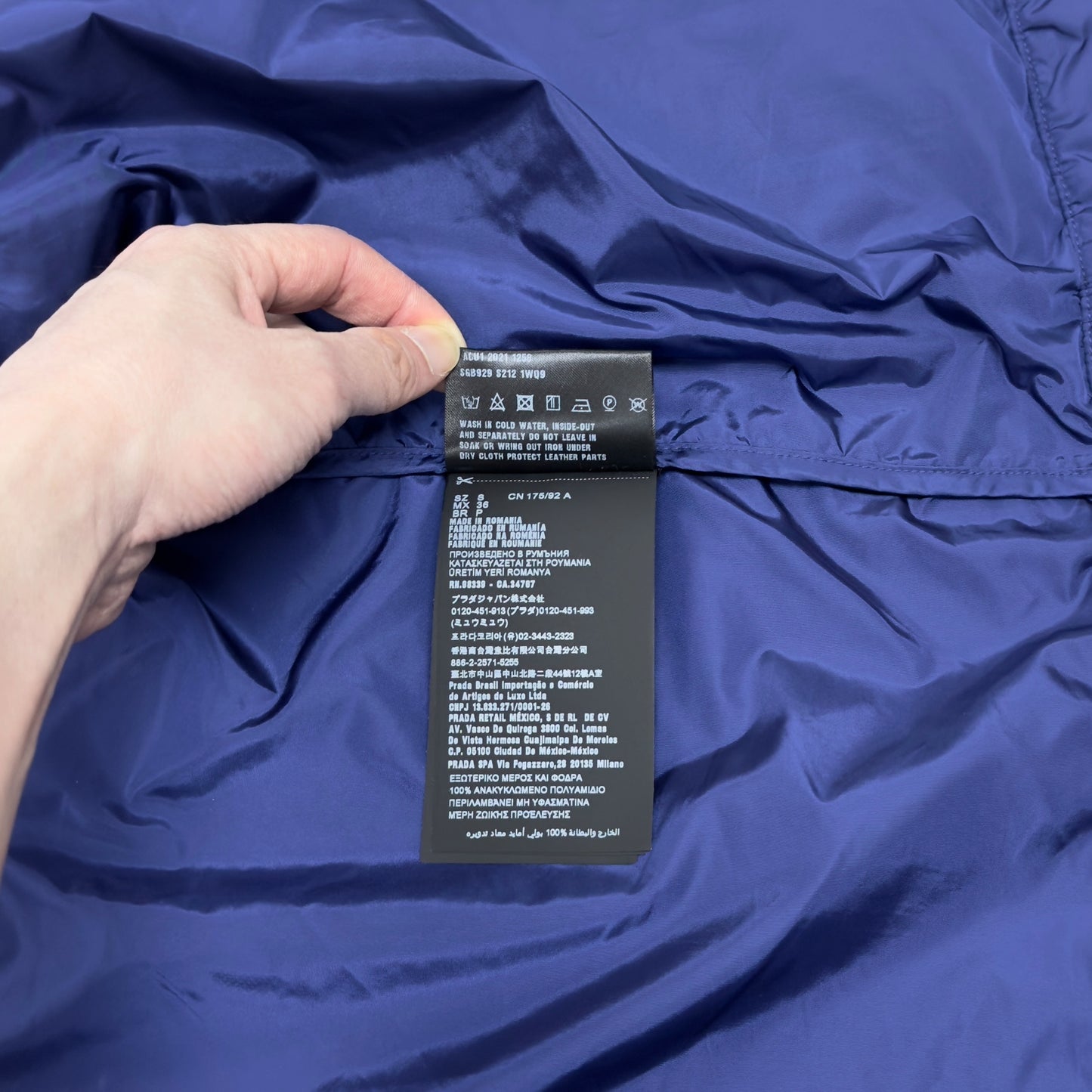 PRADA Re-Nylon 三角標 外套