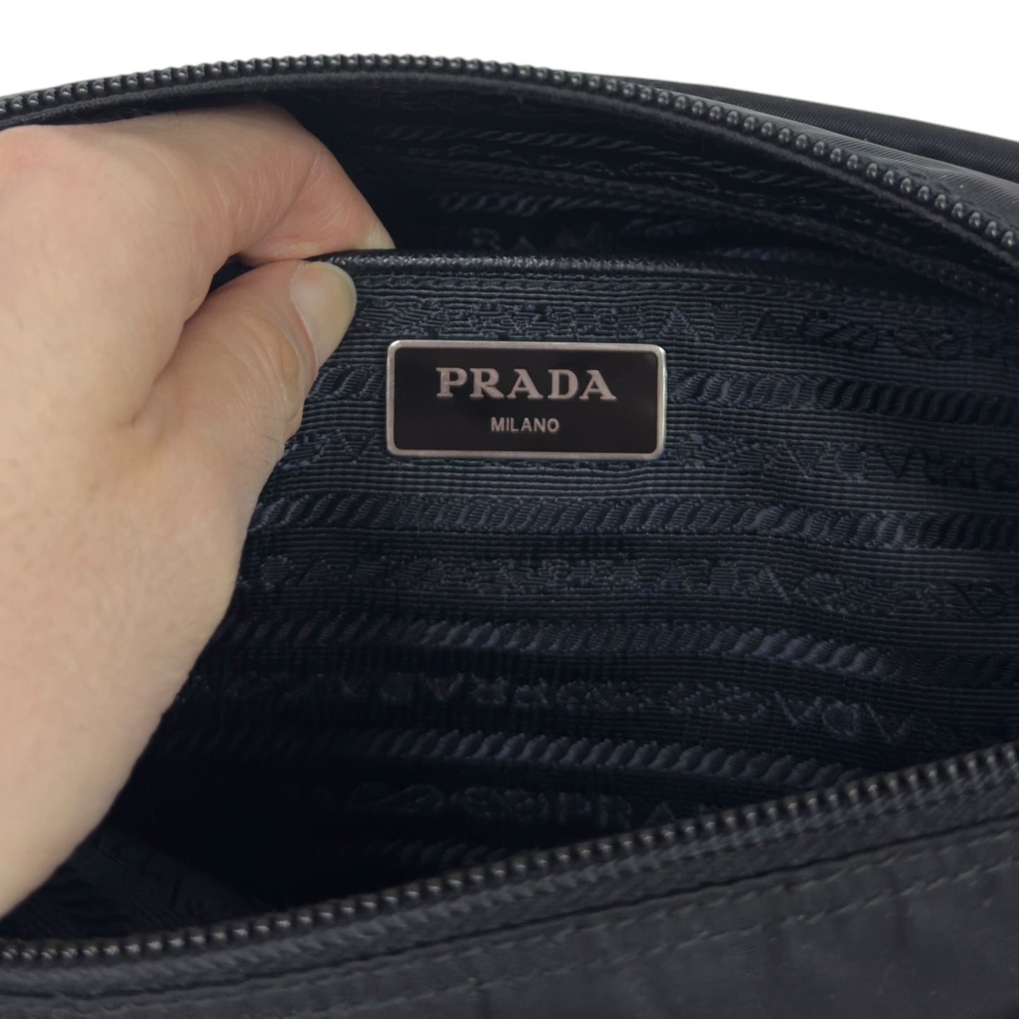 PRADA 三角標 斜揹袋