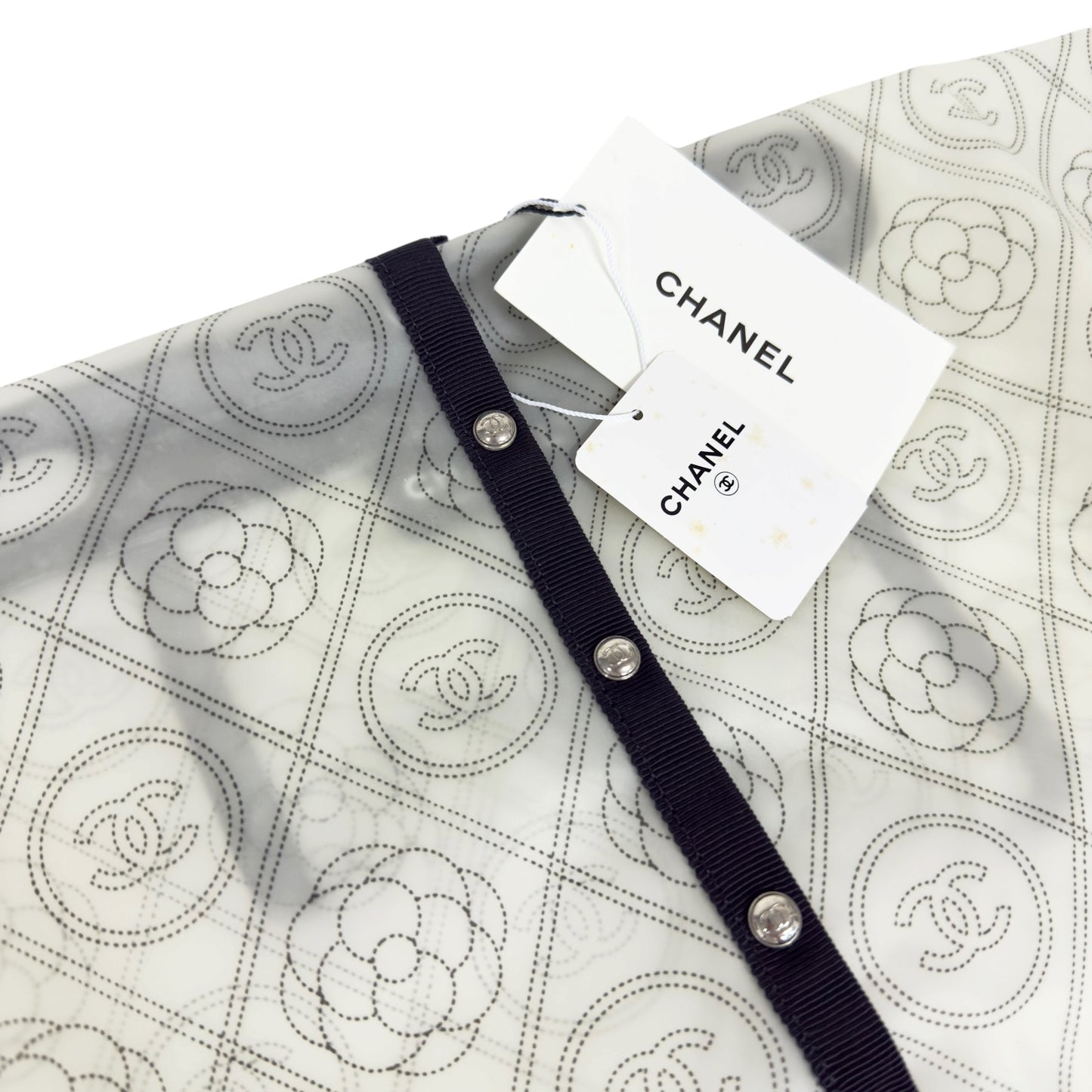 CHANEL *罕有秀款* CC 山茶花 雨衣 *附網上圖參考*
