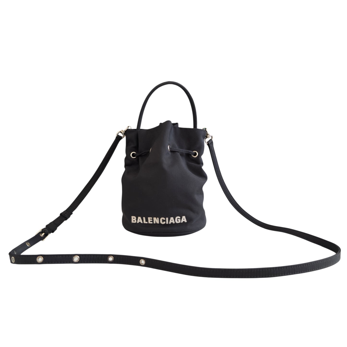 BALENCIAGA Wheel 水桶包
