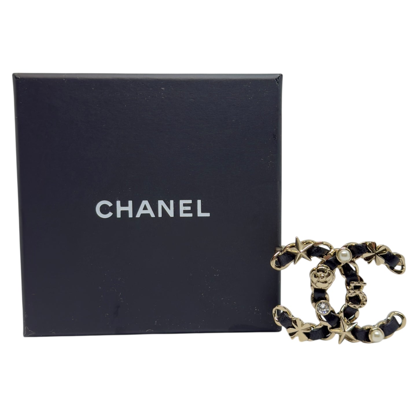 CHANEL CC 皮穿鏈 胸針