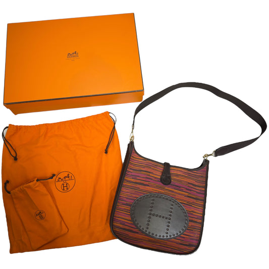 HERMES Evelyne 29 *極罕* 羊切皮 斜揹袋 框H刻