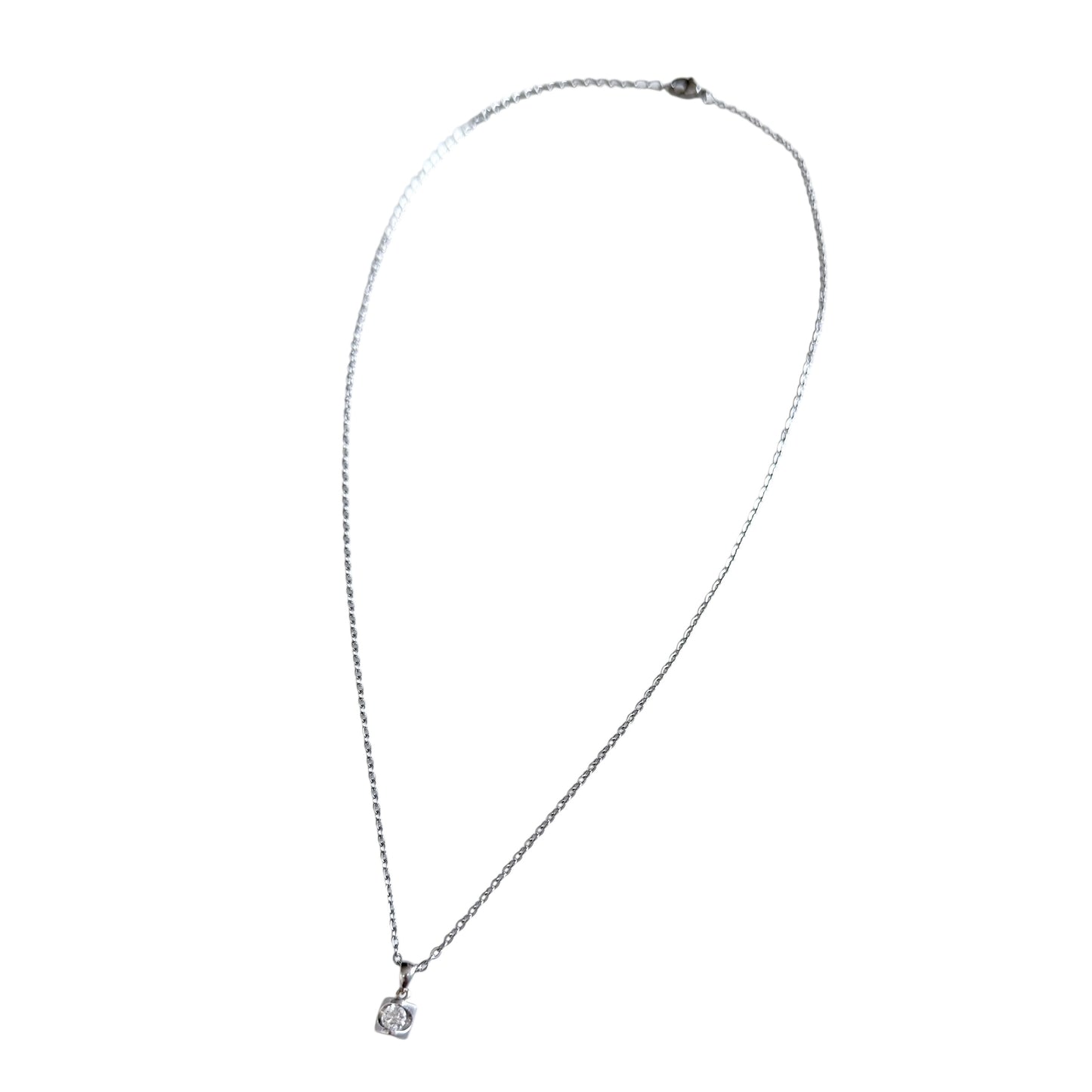 周大福 24分鑽石 18K白金 吊咀 *送無品牌頸鏈*