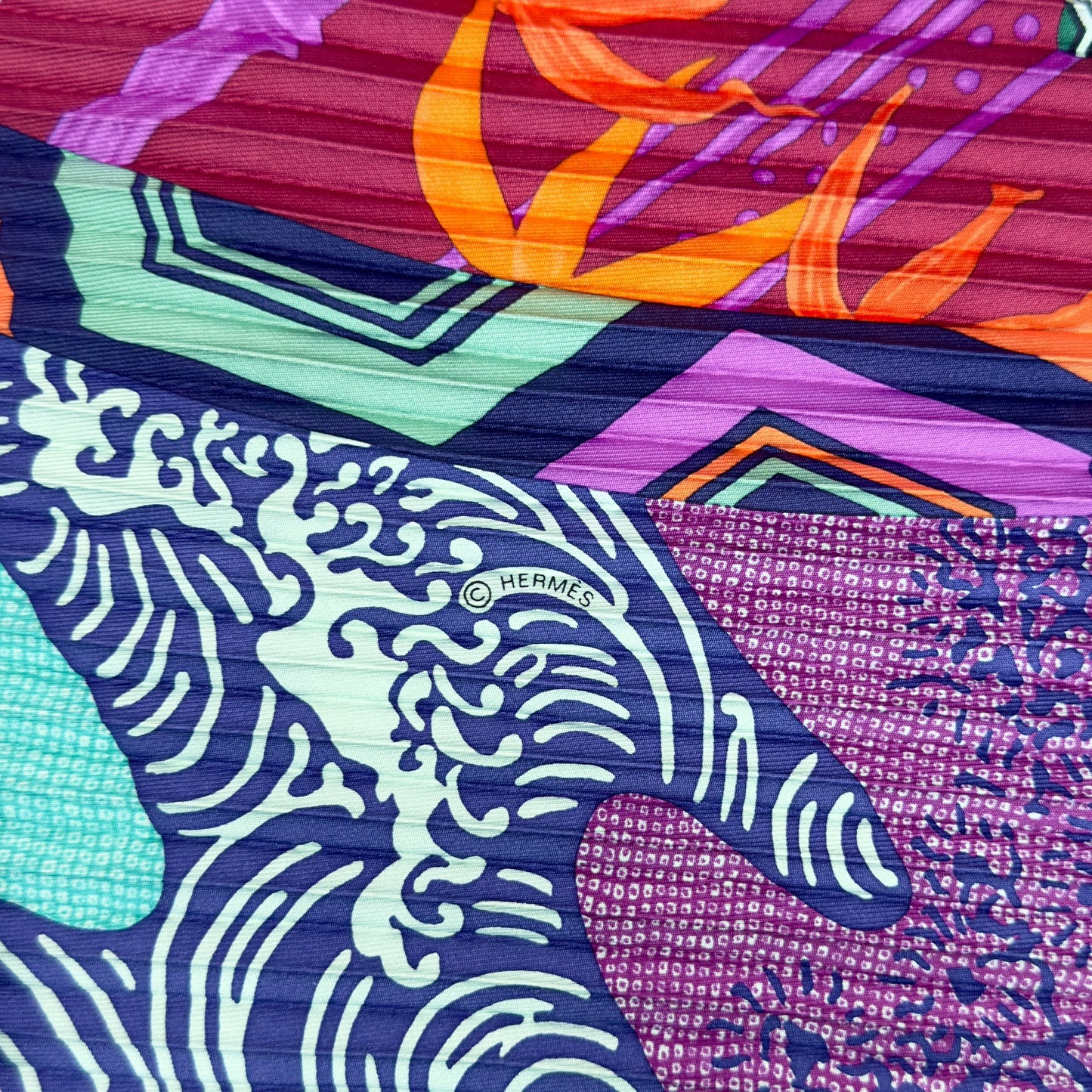 HERMES Le Carre Plisse 皺褶 絲巾