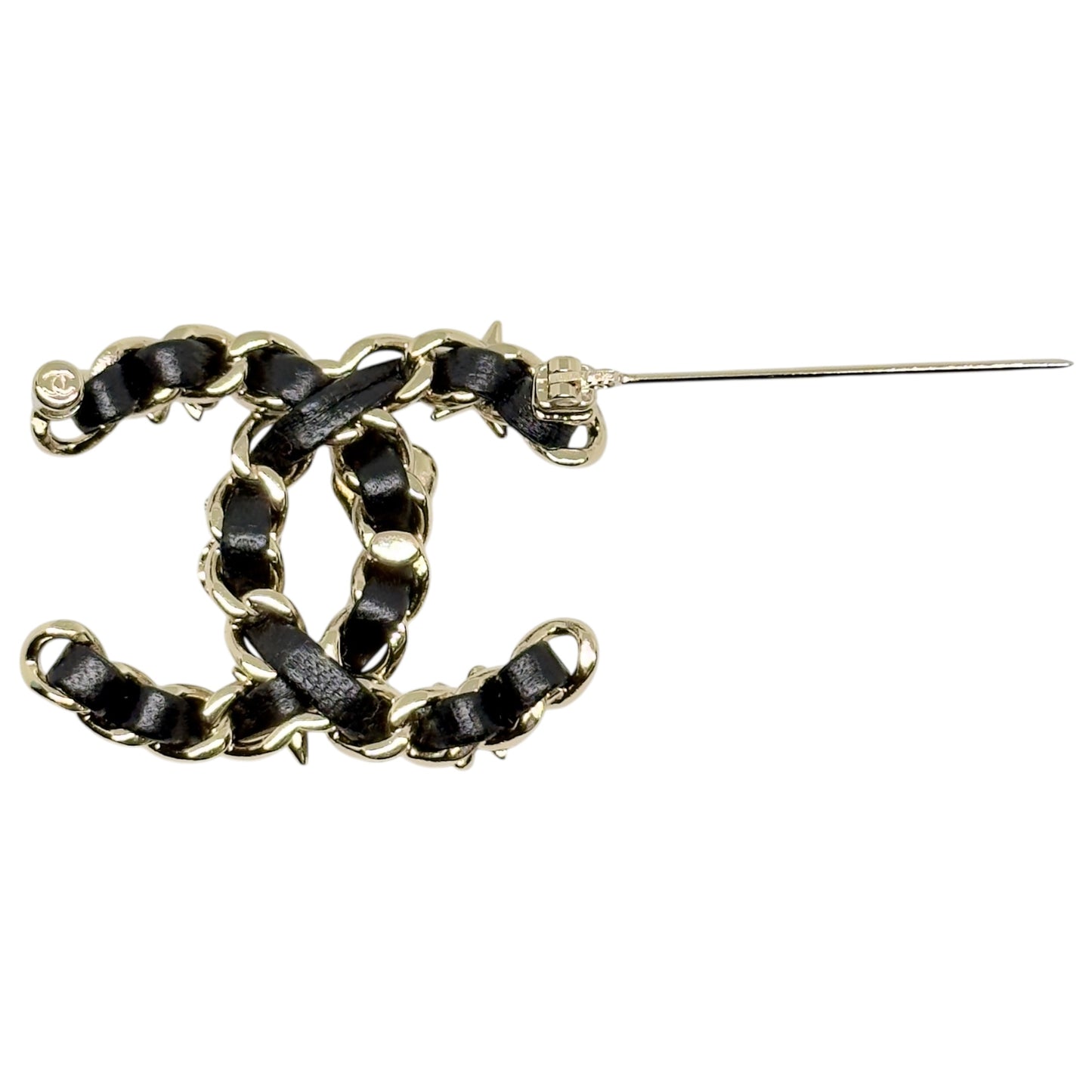 CHANEL CC 皮穿鏈 胸針
