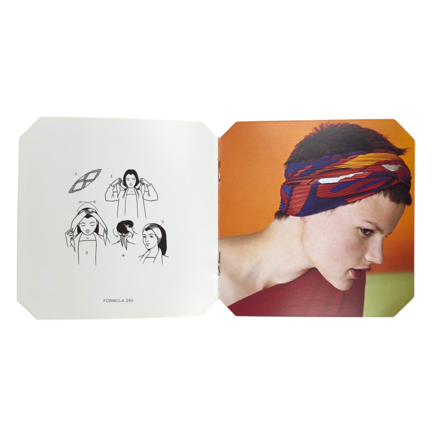 HERMES Le Carre Plisse 皺褶 絲巾