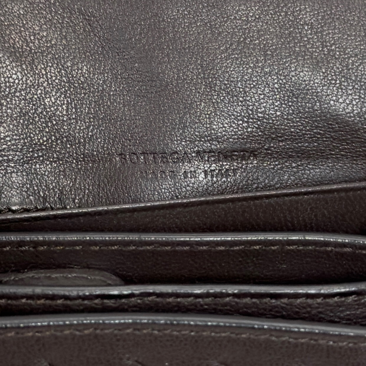 BOTTEGA VENETA 織皮 多間隔卡包