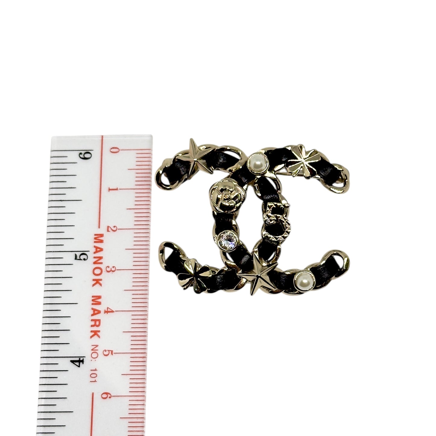 CHANEL CC 皮穿鏈 胸針