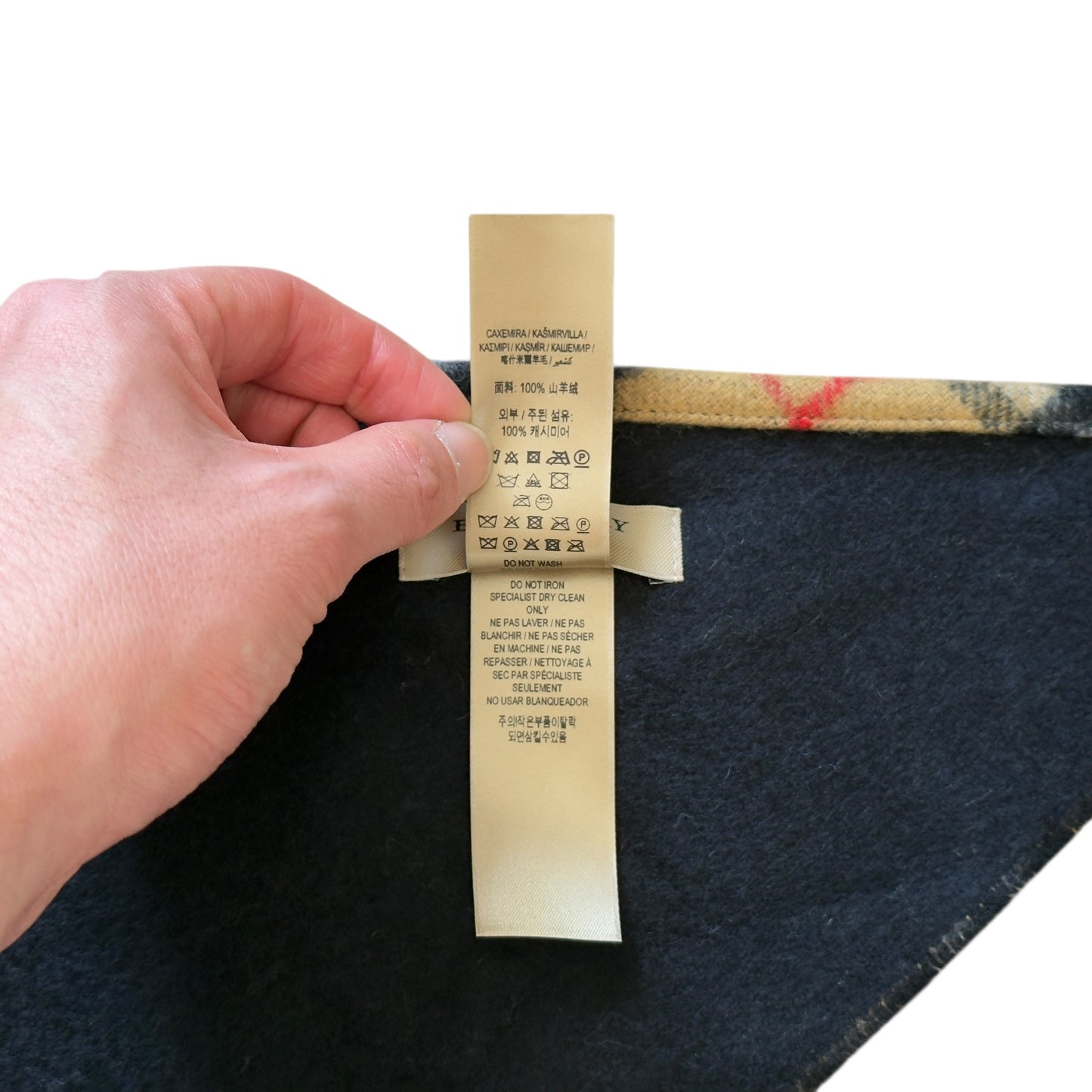 BURBERRY 經典格紋 純羊絨 三角圍巾