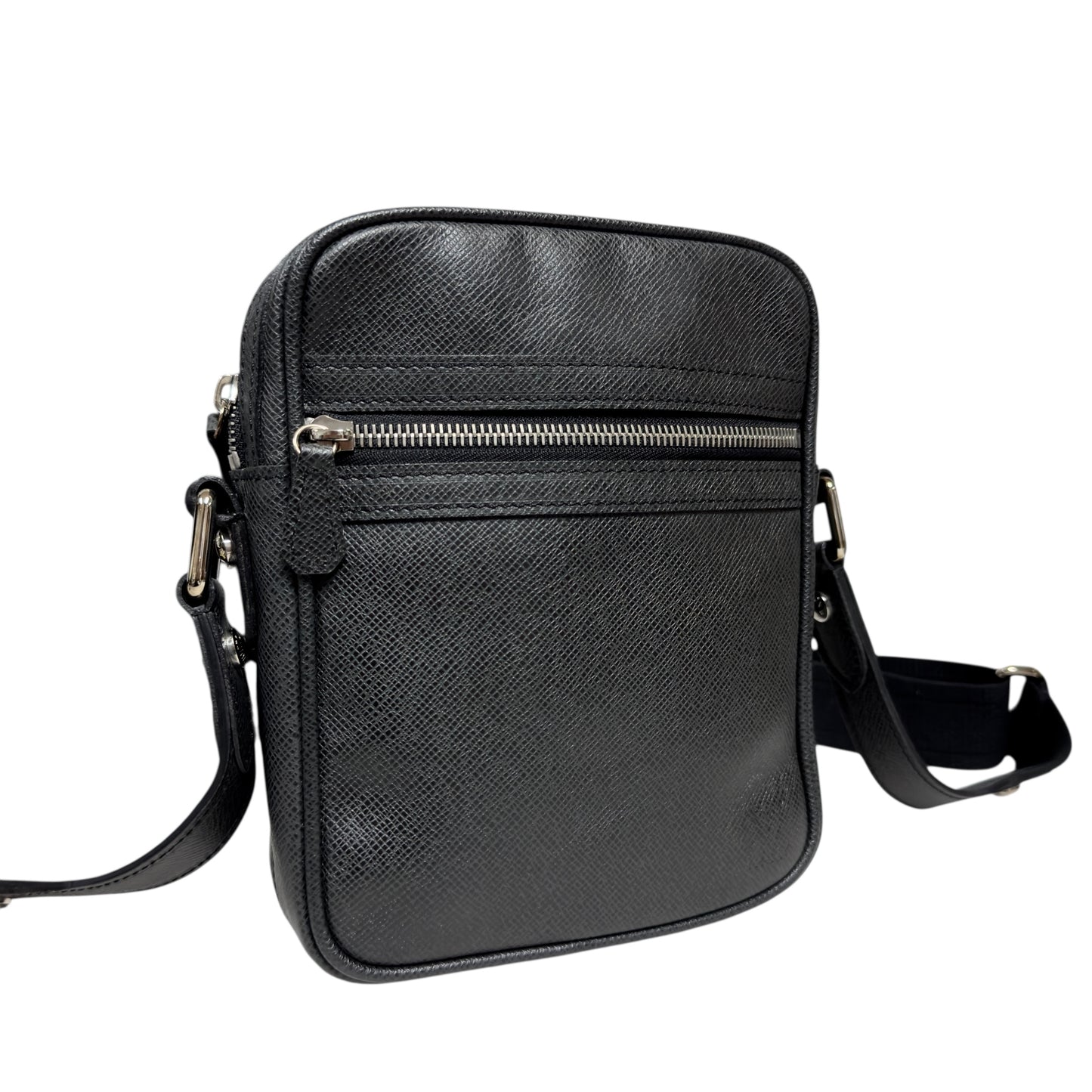 LOUIS VUITTON Danube 斜揹袋