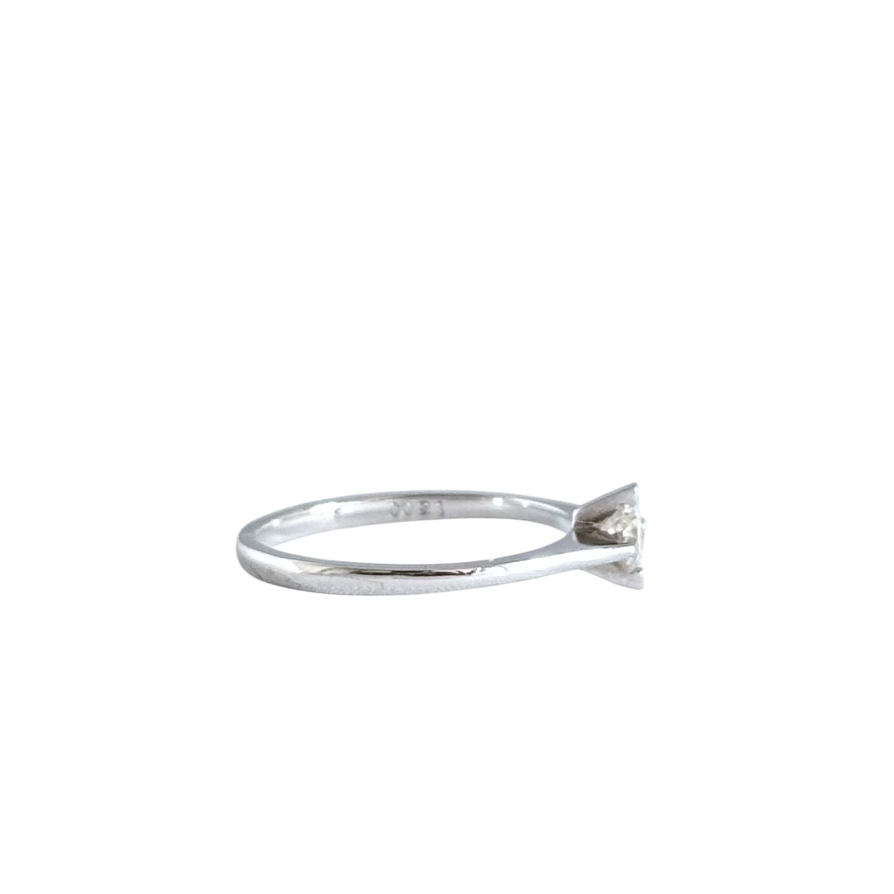 MABELLE 18K白金 21分鑽石💎 戒指