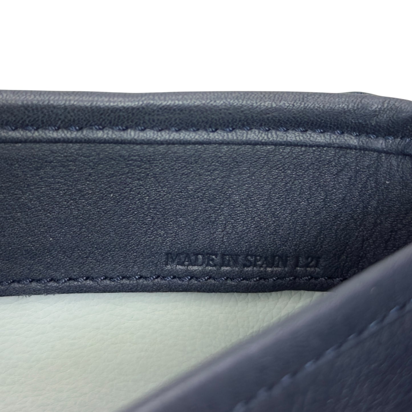 LOEWE 肩背包