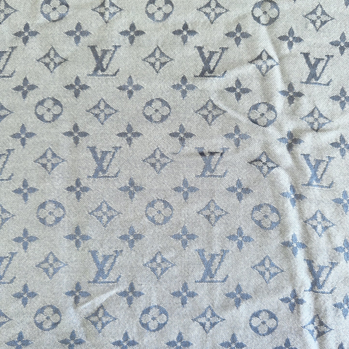 LOUIS VUITTON Châle Monogram 老花 圍巾