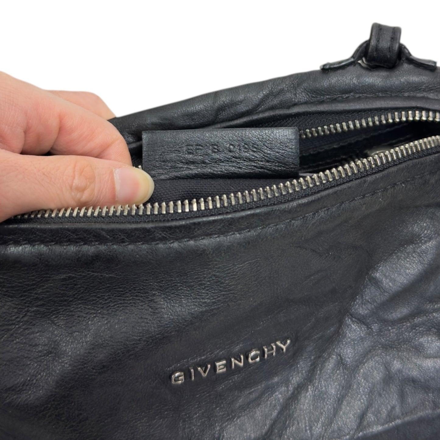 GIVENCHY Mini Pandora 斜揹袋