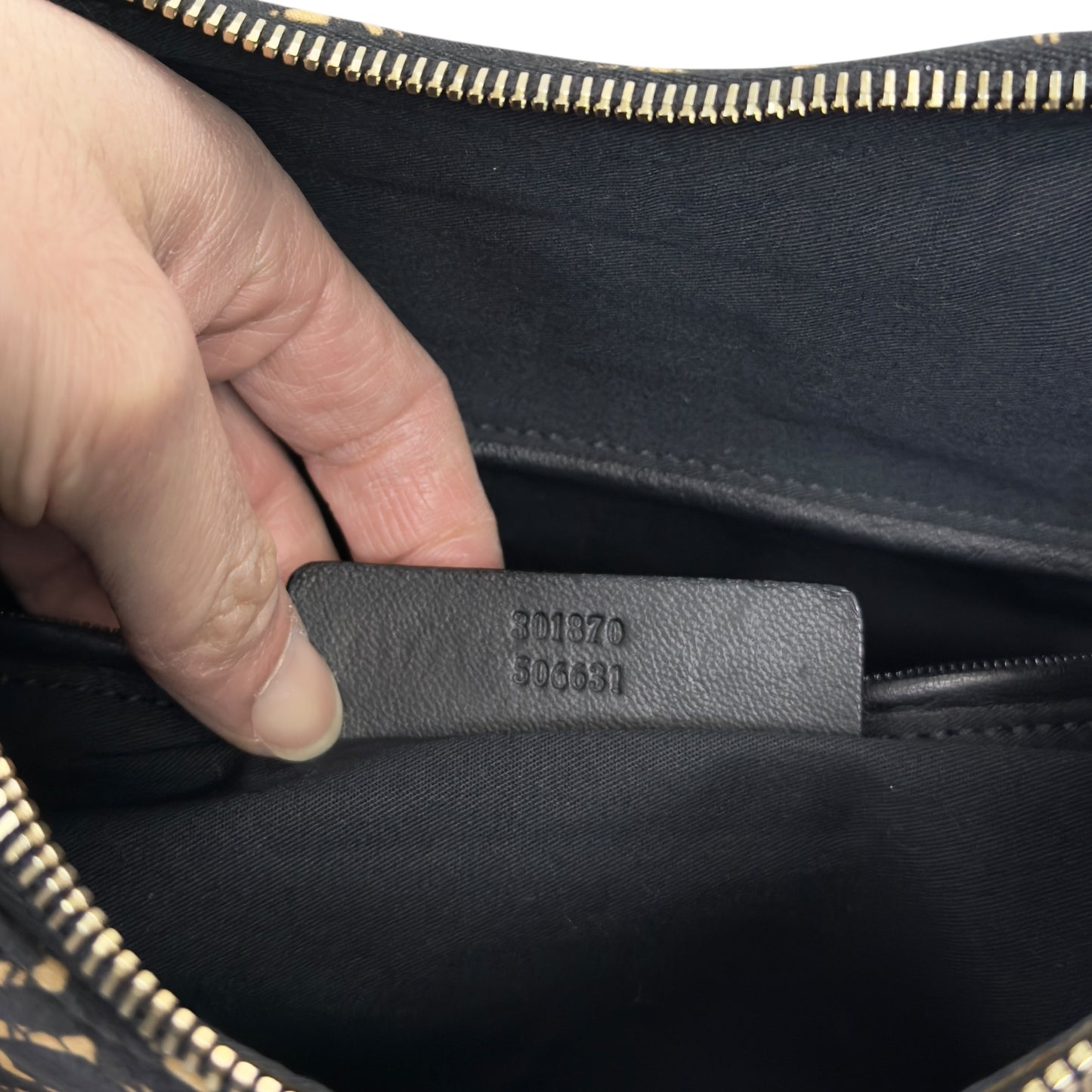 ALEXANDER MCQUEEN Manta 手包