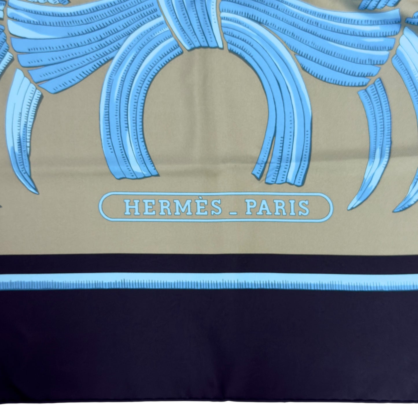 HERMES Tiger Royal 140 皇者之虎 圍巾