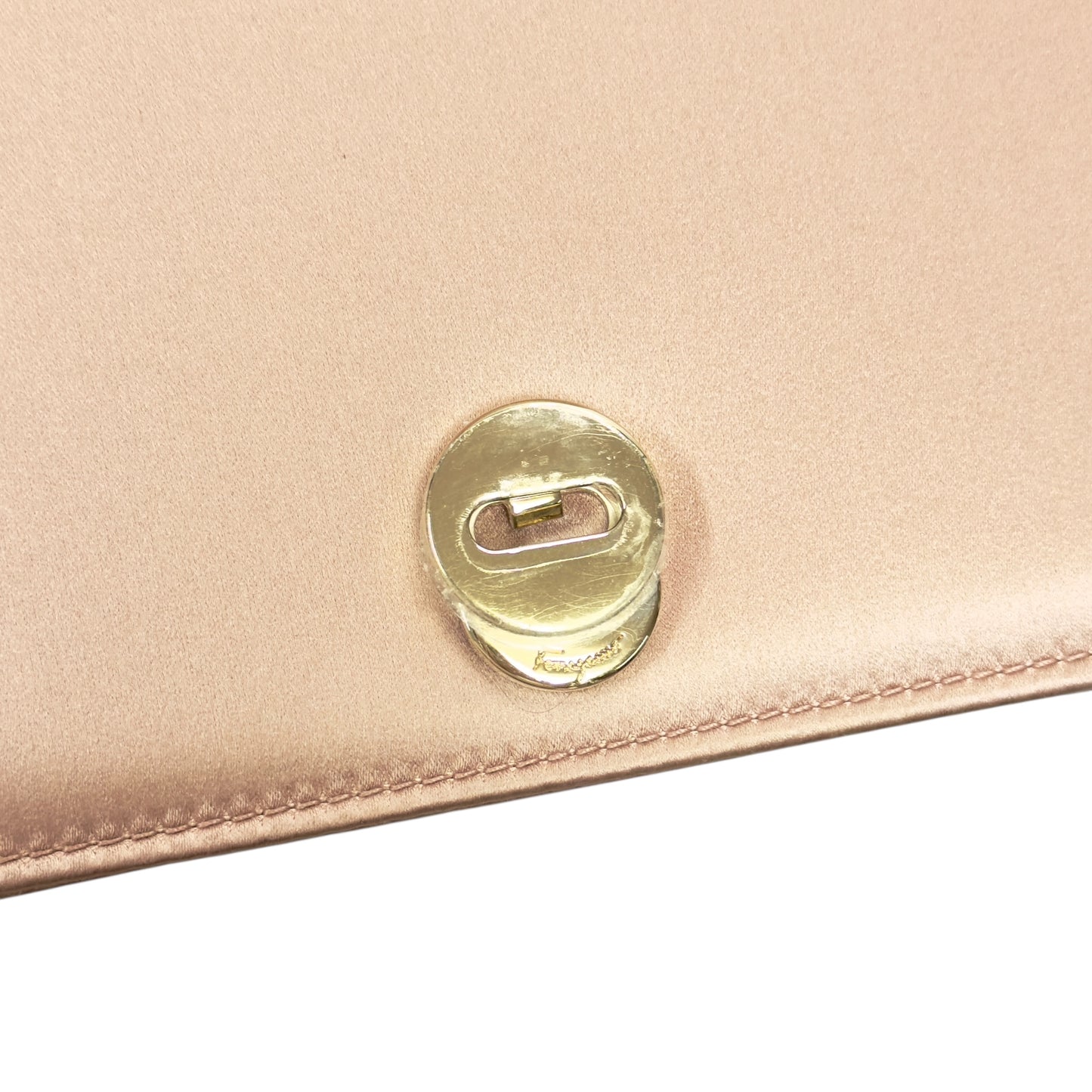 FERRAGAMO 滿鑽 鏈條 斜揹袋