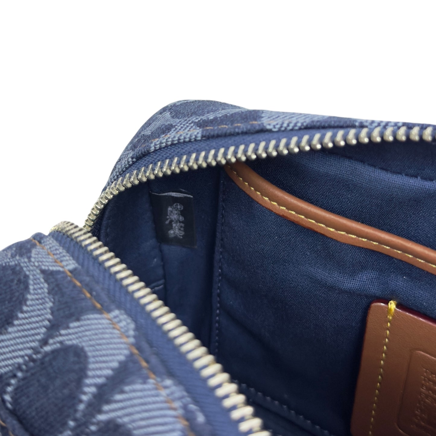 COACH Bowery Satchel 22 2用袋