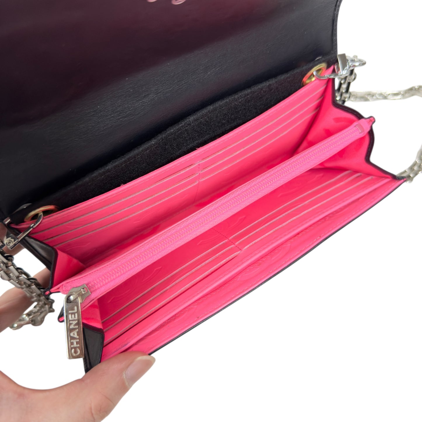 CHANEL *自加鏈＞送無品牌扣＋無品牌鏈帶* Cambon 長銀包 WOC