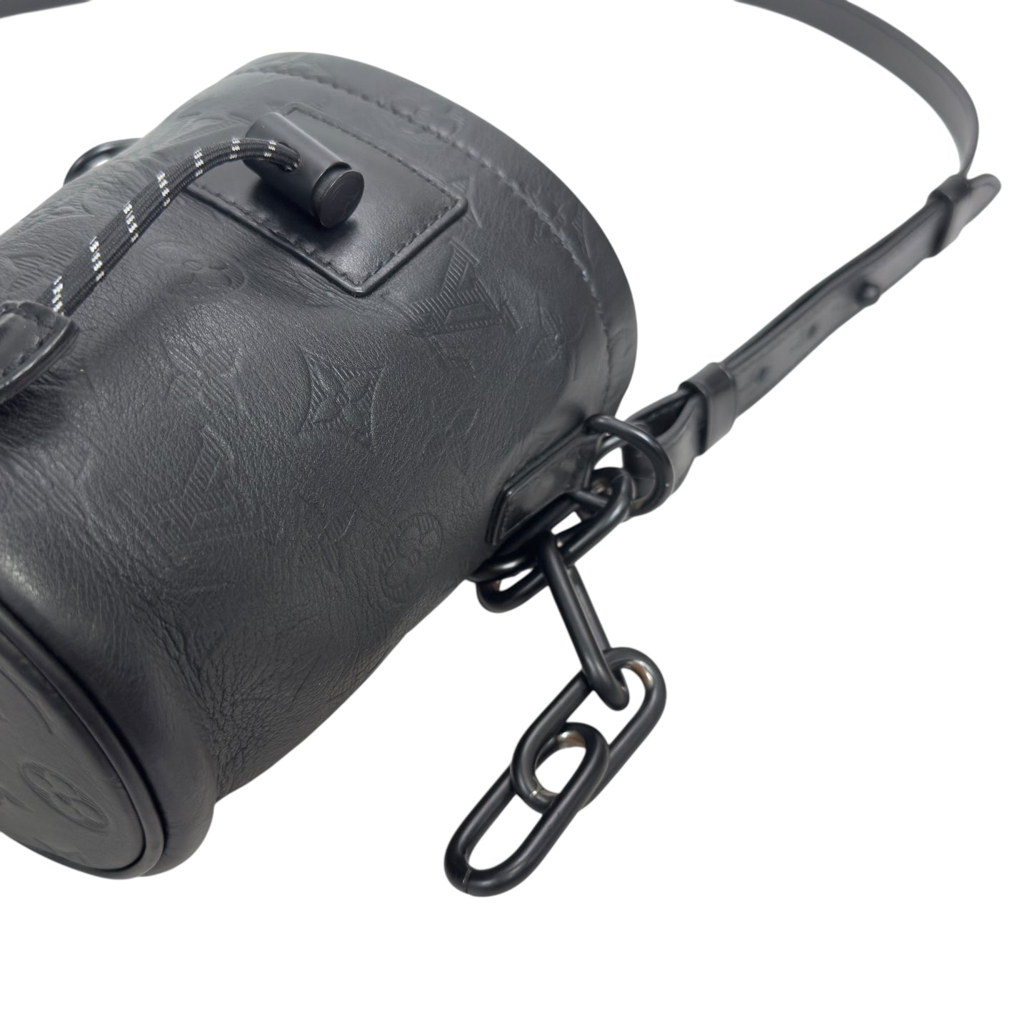 LOUIS VUITTON Chalk Nano 斜揹袋