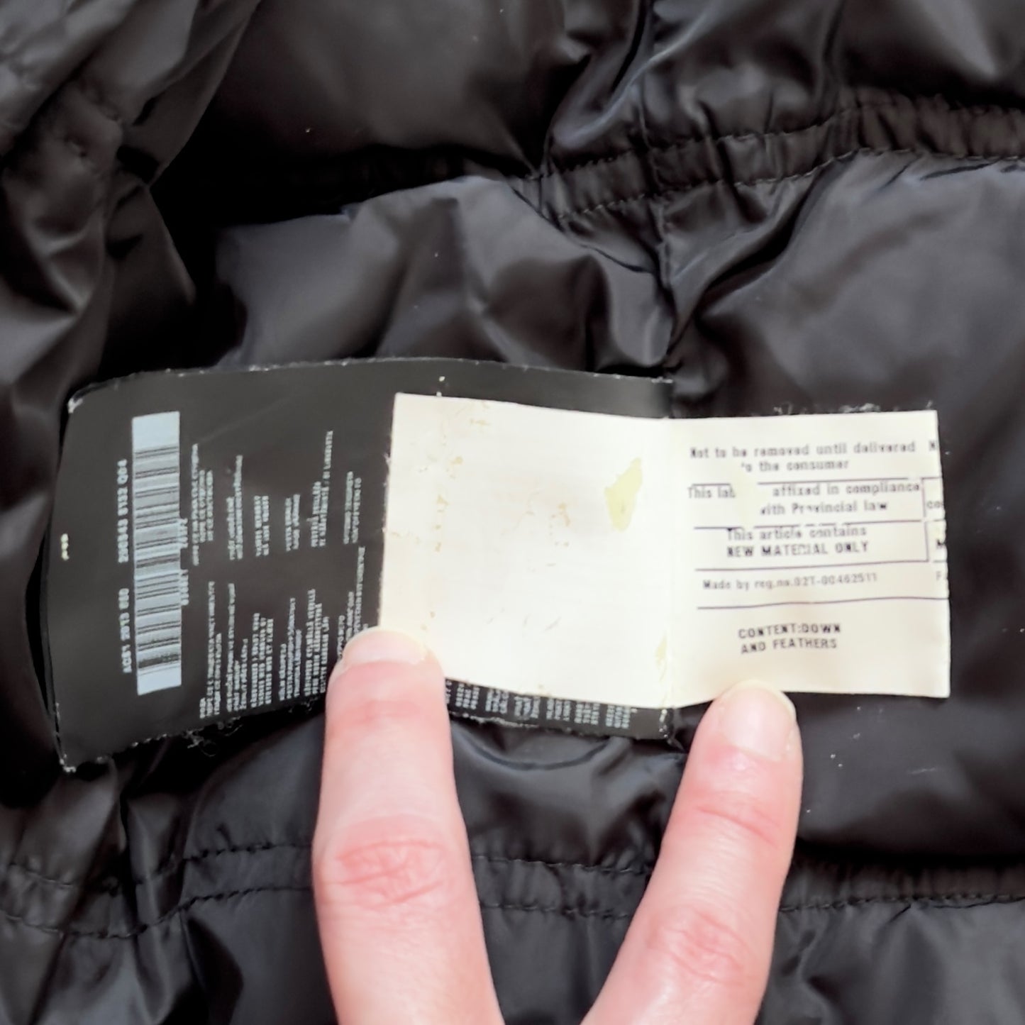 PRADA 三角標 羽絨外套