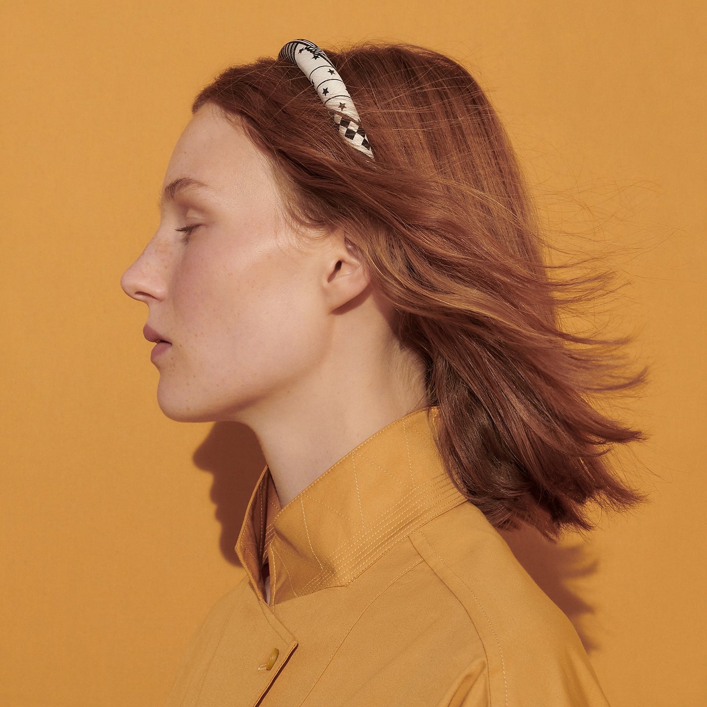 HERMES "Sangles en Zigzag Bandana" Elsa 髮篐